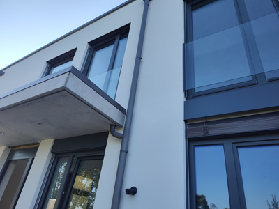 Skleněné zábradlí